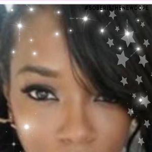 Meet your Posher, Equilla